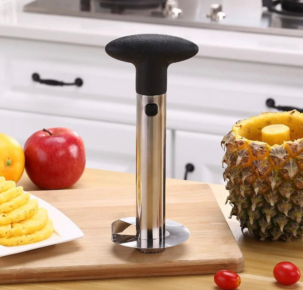 Pineapple Cutter and Corer